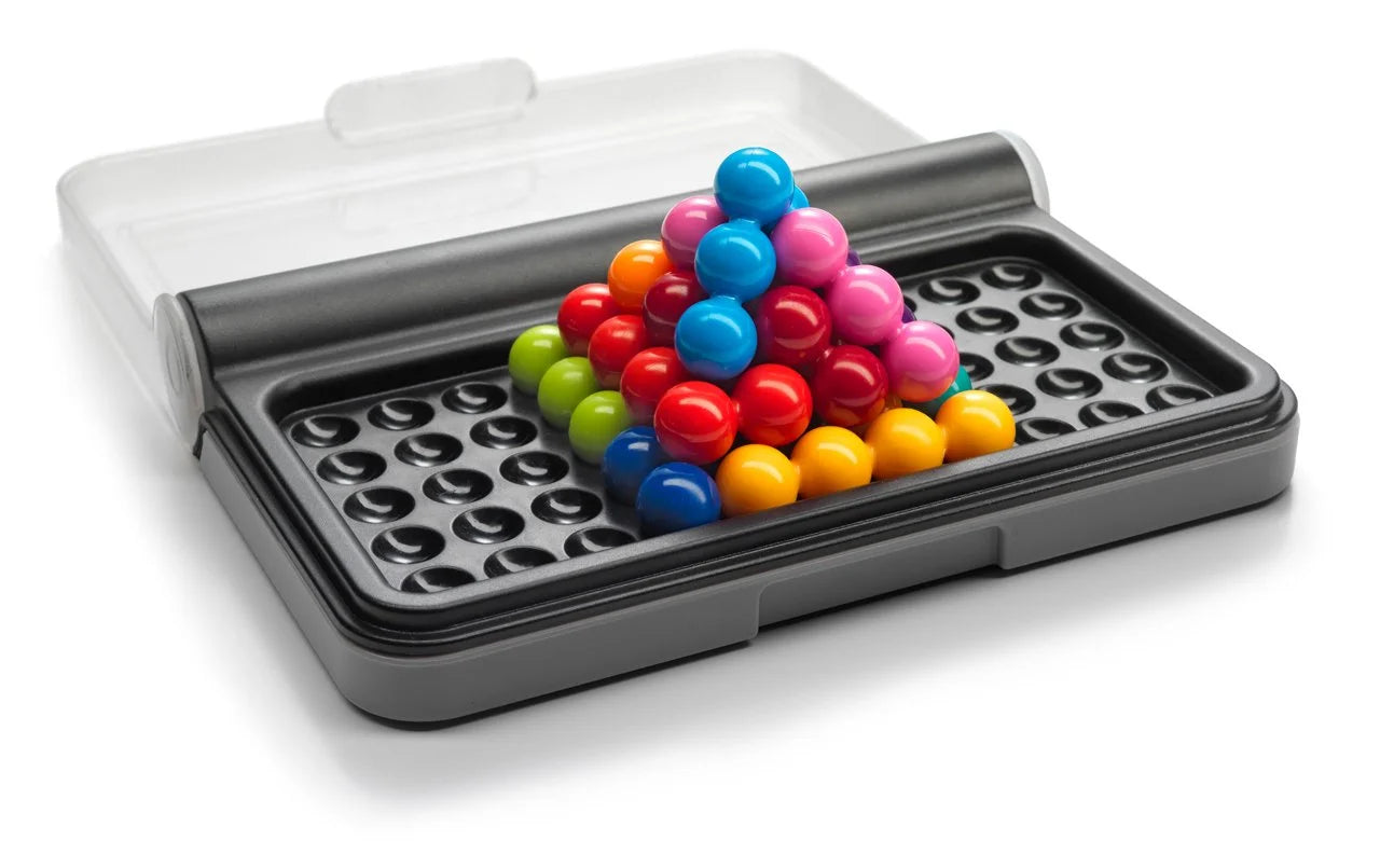 IQ Puzzler Pro Compact Board Game Puzzle 120 3D Challenges